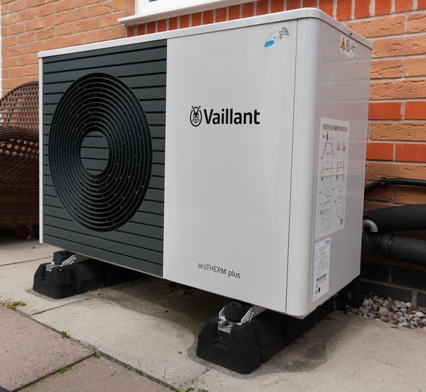 what is air source heat pump